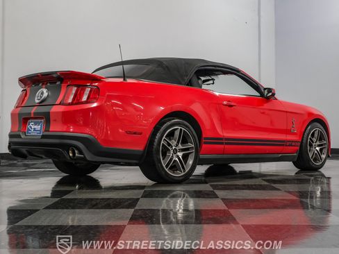 Used 2010 Ford Mustang Shelby GT500 RWD image 27
