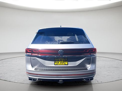 New 2026 Volkswagen Atlas SEL Premium R-Line AWD/4WD image 3