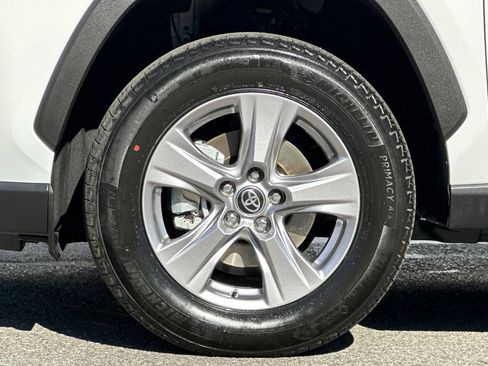 Certified 2025 Toyota RAV4 XLE w/ Convenience Package image 26