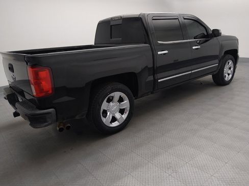 Used 2017 Chevrolet Silverado 1500 LTZ Z71 w/ LTZ Plus Package AWD/4WD image 10