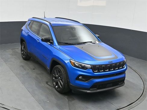 New 2026 Jeep Compass Latitude image 37