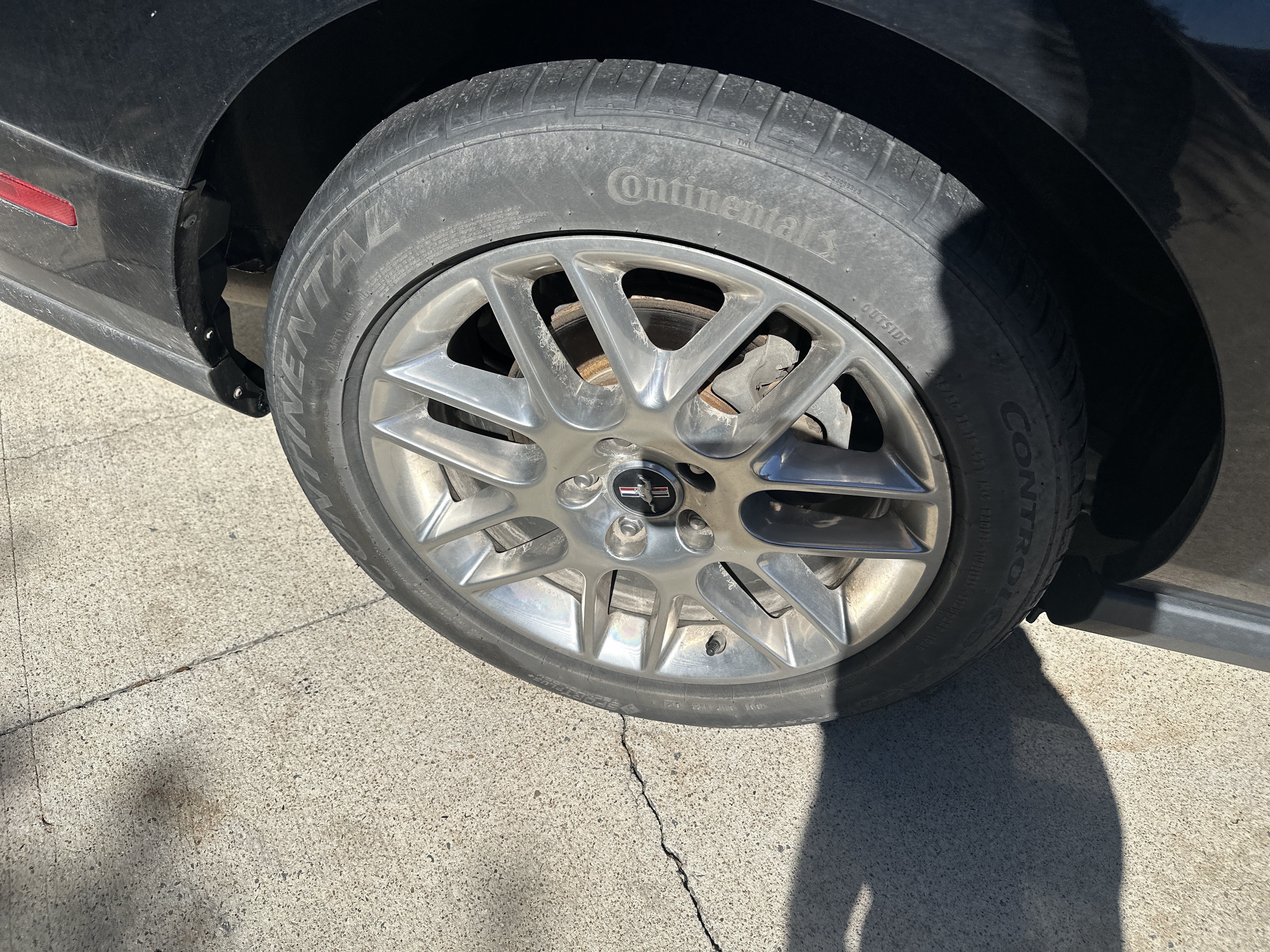 Used 2012 Ford Mustang Premium RWD image 18