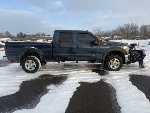 Used 2016 Ford F250 XLT w/ XLT Value Package image 7