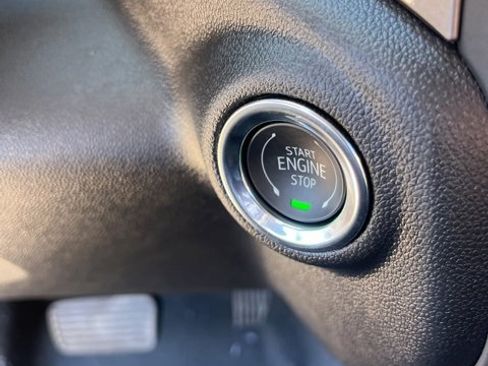 Used 2026 Chevrolet Silverado 2500 Custom w/ Custom Value Package image 23