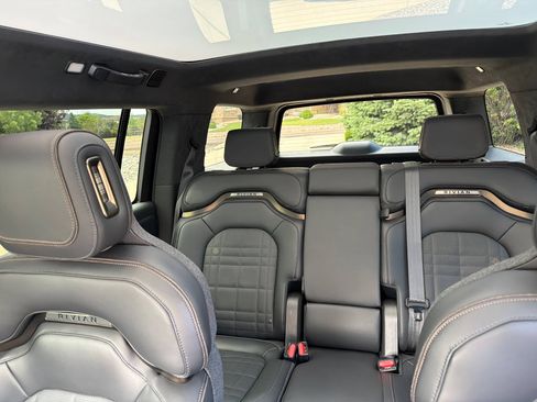 Used 2025 Rivian R1S Premium AWD/4WD image 6