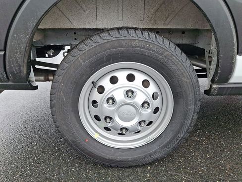 New 2026 Ford Transit 350 148 Medium Roof image 5