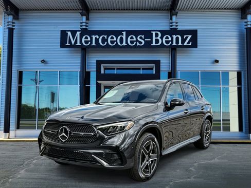 New 2026 Mercedes-Benz GLC 300 4MATIC image 3