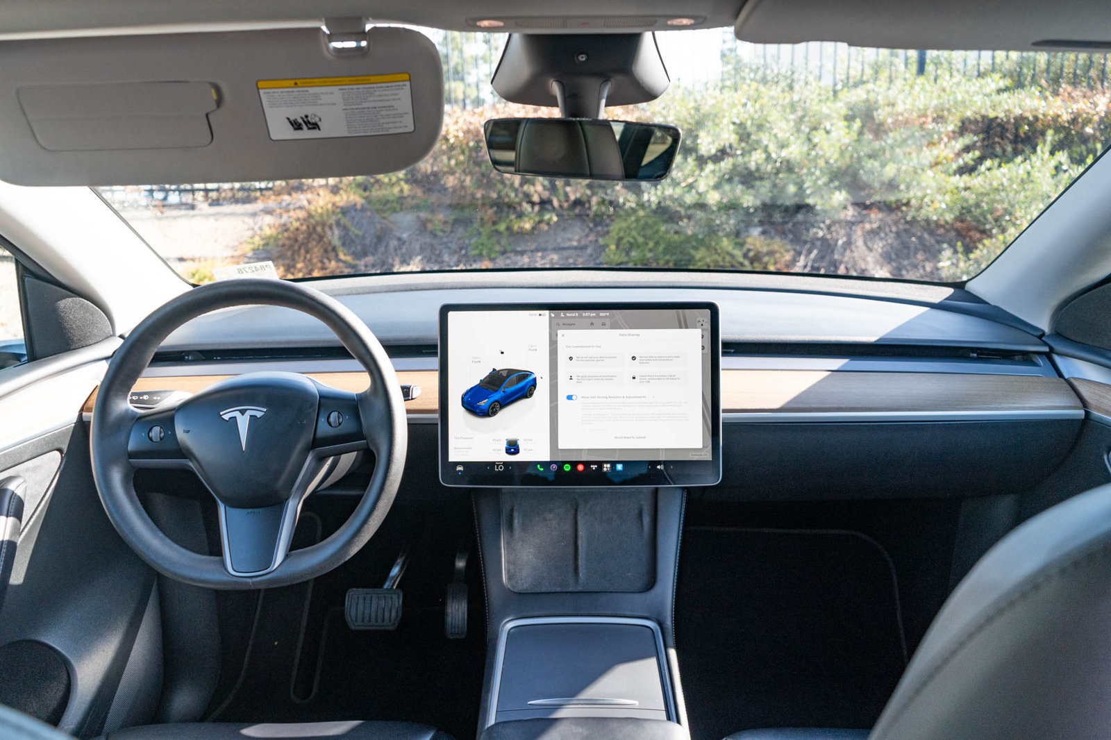 Used 2023 Tesla Model Y Long Range AWD/4WD image 17