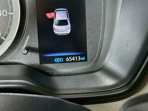 Used 2020 Toyota Corolla LE FWD image 16