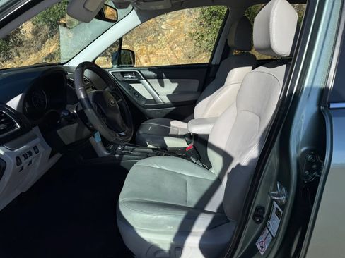 Used 2016 Subaru Forester 2.5i Limited AWD/4WD image 13