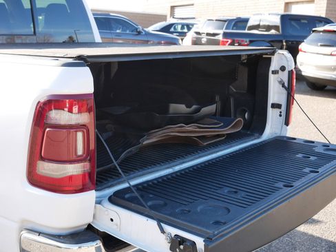 Used 2019 RAM 1500 Laramie image 18