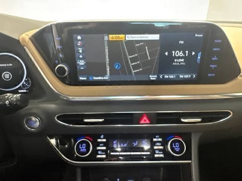 Used 2020 Hyundai Sonata Limited w/ Cargo Package FWD image 15