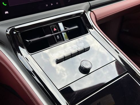 Certified 2026 Porsche Panamera 4 AWD/4WD image 34