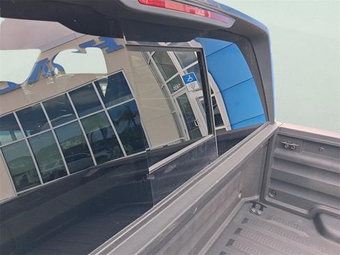 Certified 2025 Honda Ridgeline RTL image 11