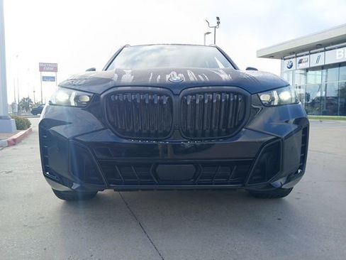New 2026 BMW X5 xDrive50e AWD/4WD image 2