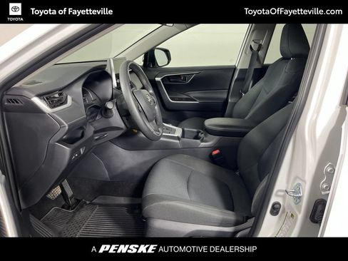 Certified 2025 Toyota RAV4 LE FWD image 20
