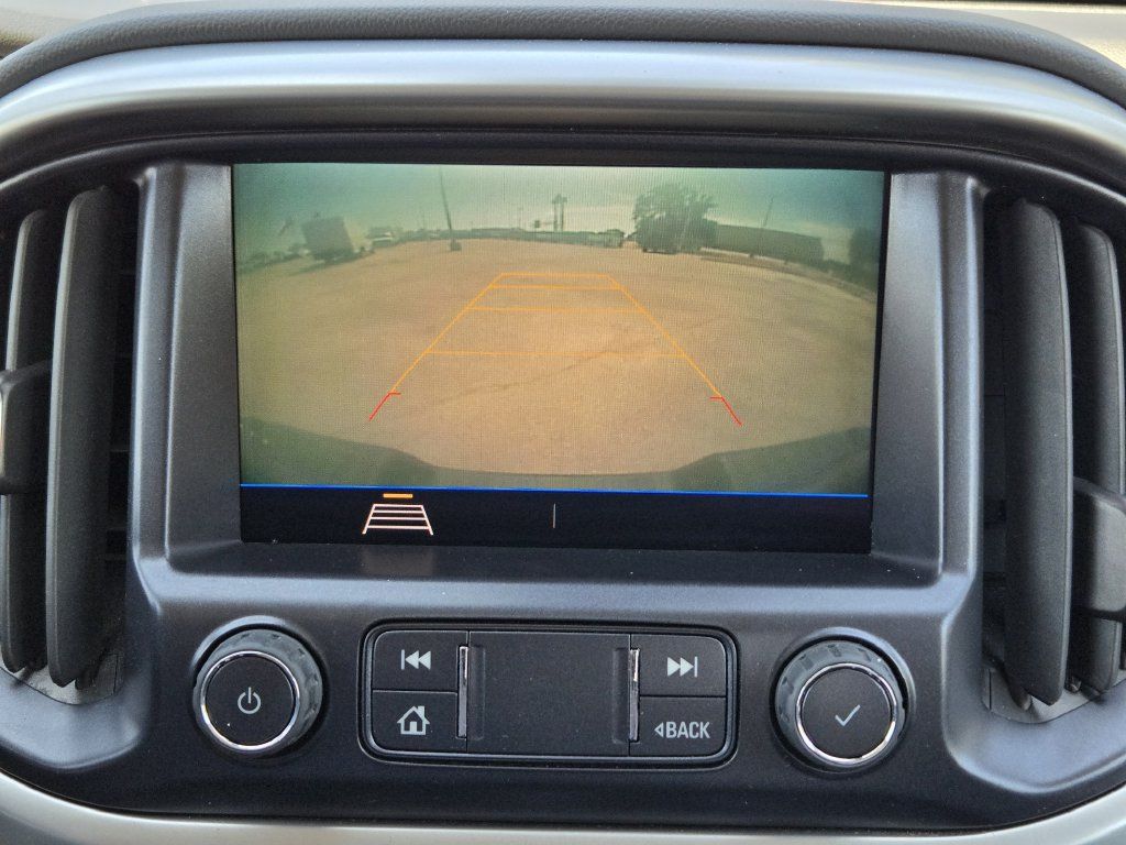 Used 2022 Chevrolet Colorado LT w/ Fleet Safety Package RWD image 18