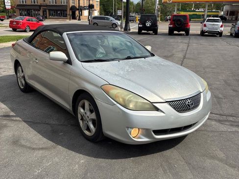 Used 2005 Toyota Solara SE FWD image 3