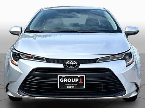 Used 2023 Toyota Corolla LE FWD image 4