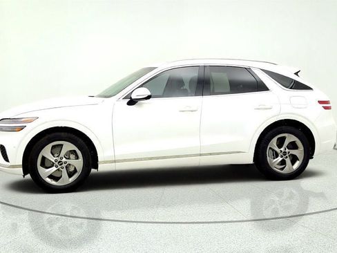 Used 2026 Genesis GV70 2.5T Advanced AWD/4WD image 8