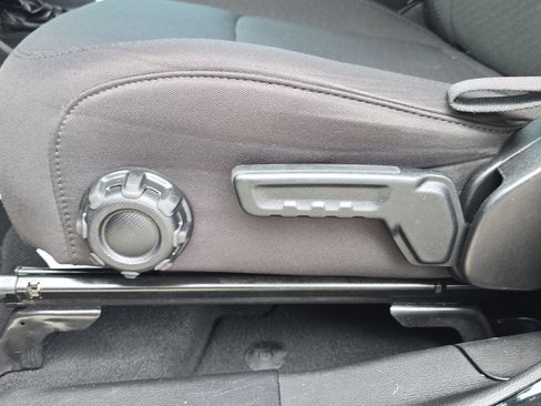 Used 2022 Jeep Gladiator Sport image 22