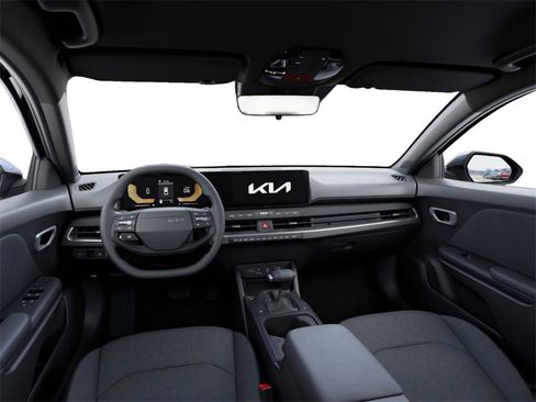 New 2026 Kia K4 LX image 14