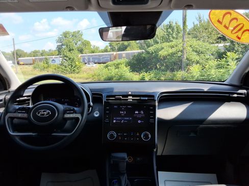 Used 2022 Hyundai Tucson SEL image 12