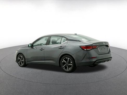 Used 2025 Nissan Sentra SV FWD image 5