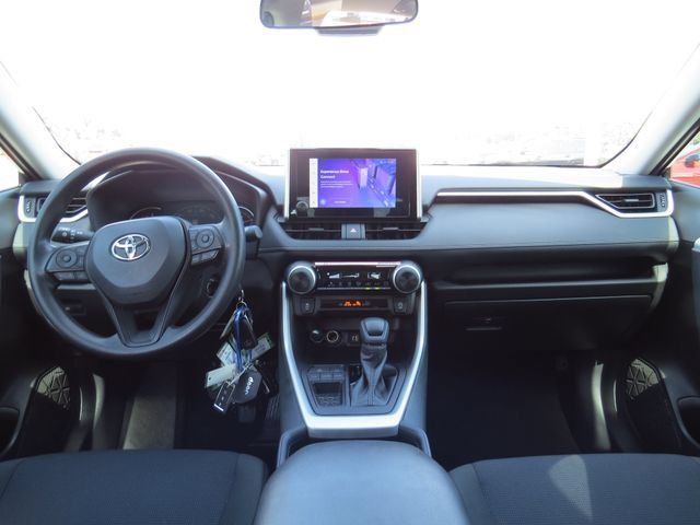 Used 2025 Toyota RAV4 LE FWD image 14