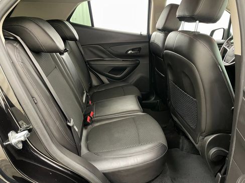 Certified 2019 Buick Encore Sport Touring w/ Safety Package image 38