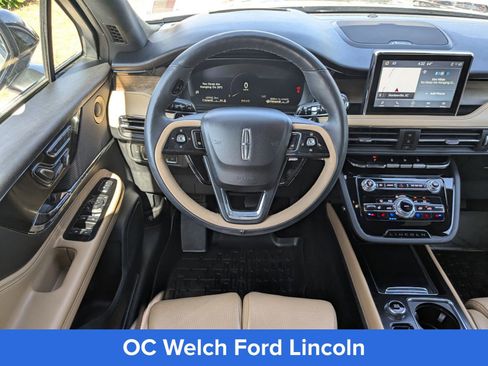 Used 2021 Lincoln Corsair Reserve w/ Equipment Group 201A AWD/4WD image 11