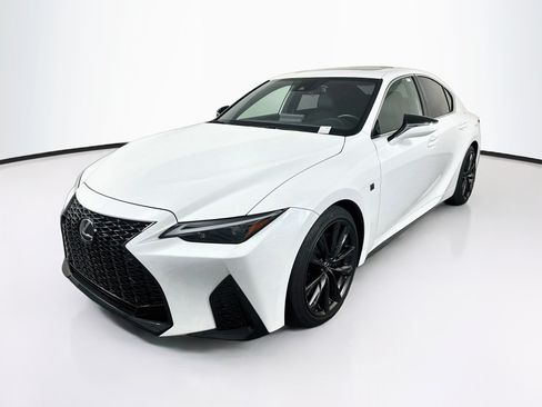 Used 2025 Lexus IS 350 F Sport RWD image 3