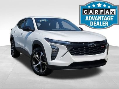Certified 2024 Chevrolet Trax RS w/ Driver Confidence Package