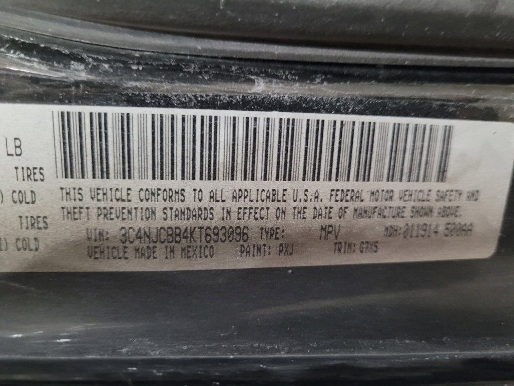 Used 2019 Jeep Compass Latitude FWD image 33