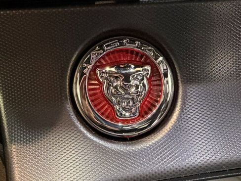 Used 2021 Jaguar F-TYPE P300 image 18