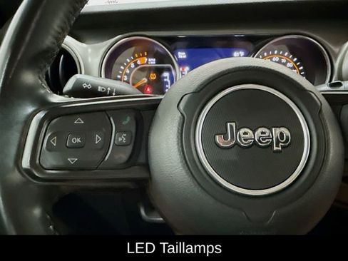 Used 2021 Jeep Wrangler Unlimited Sport image 28