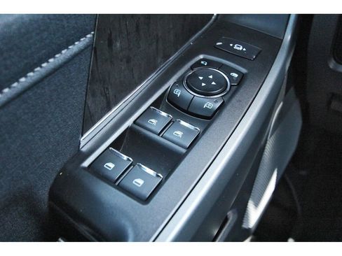 Certified 2024 Ford F350 Lariat w/ Lariat Ultimate Package AWD/4WD image 21