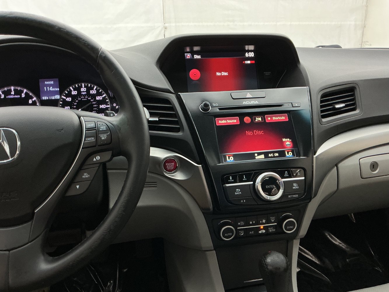 Used 2016 Acura ILX w/ Premium Package FWD image 34