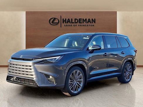 New 2026 Lexus TX 350 AWD image 2
