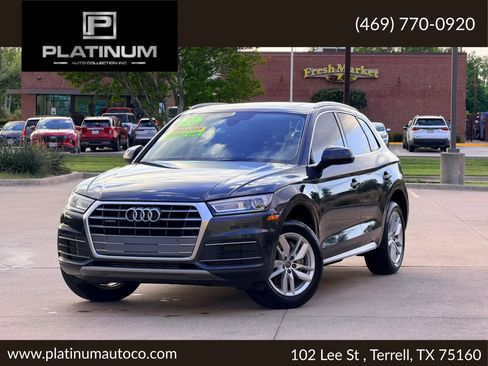 Used 2020 Audi Q5 2.0T Premium w/ Convenience Package image 1