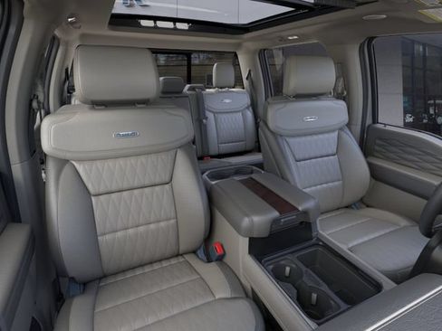 New 2026 Ford F350 Platinum w/ Platinum Plus Package AWD/4WD image 10