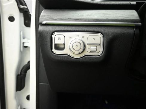 Certified 2026 Mercedes-Benz GLE 350 4MATIC image 18