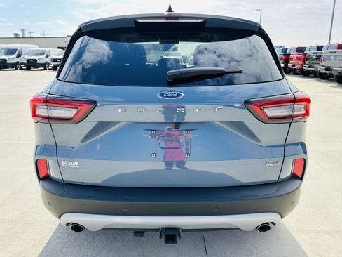 Used 2025 Ford Escape PHEV w/ PHEV Premium Package image 42