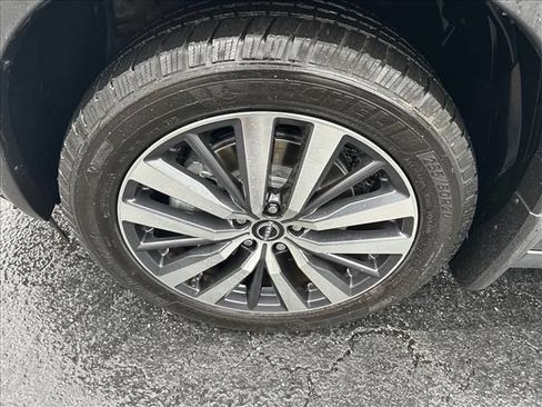 Used 2022 Nissan Pathfinder Platinum w/ Cargo Package FWD image 38