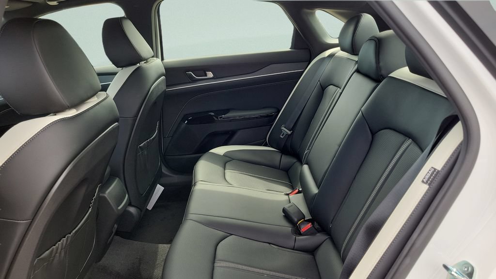 New 2026 Kia K5 GT-Line w/ GT-Line Premium Package FWD image 10