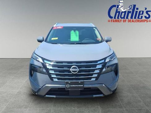 Certified 2026 Nissan Rogue SL AWD/4WD image 2