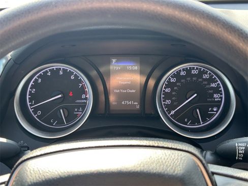 Used 2022 Toyota Camry LE image 30