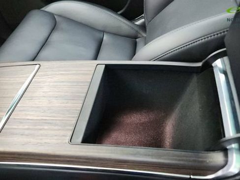 Used 2022 Tesla Model X AWD/4WD image 63