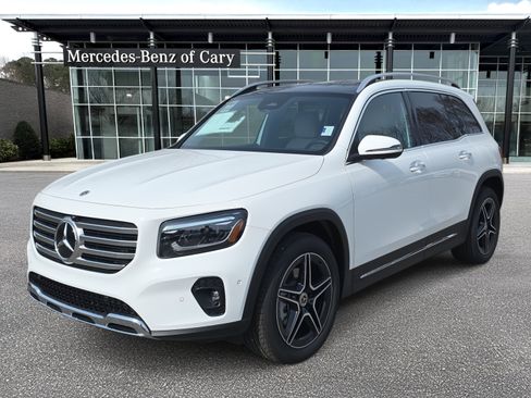 New 2026 Mercedes-Benz GLB 250 GLB 250 image 1