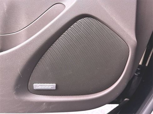 Used 2024 Chevrolet Malibu LT image 24